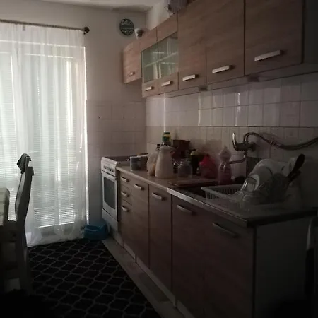 Golden Apart Pejton Apartment